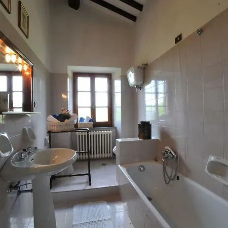 Casa Chiara By Vacavilla Сasa de vacaciones